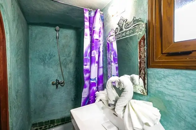 Superior Tek Büyük veya İki Ayrı Yataklı Oda (B)