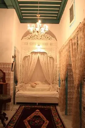 Süit, 2 Tek Kişilik Yatak, Sigara İçilmez, Avlu Manzaralı (Suite Des Filles)
