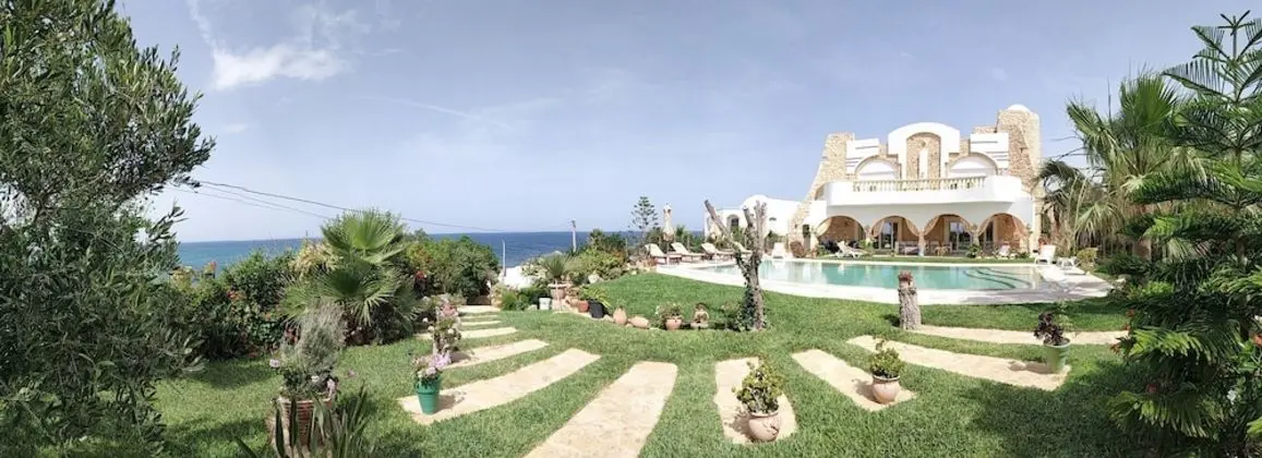 Panoramic Apart Daire, Deniz Manzaralı (Nadia)