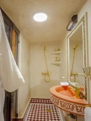 Standard Üç Kişilik Oda