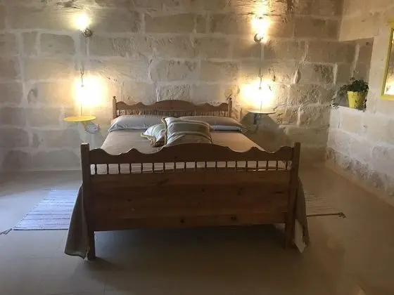 Design Tek Büyük Yataklı Oda (Emma)