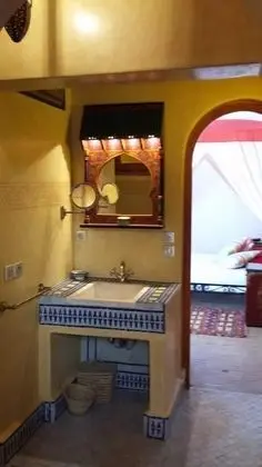 Basic Tek Büyük Yataklı Oda