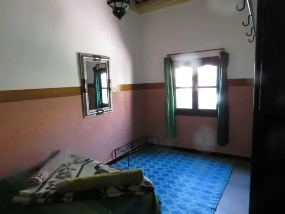 Family Oda, Sigara İçilmez