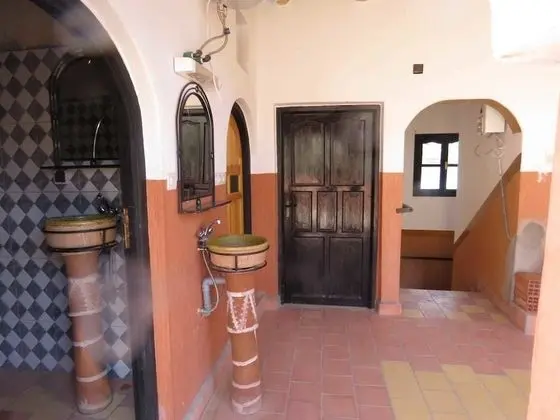Family Oda, Sigara İçilmez