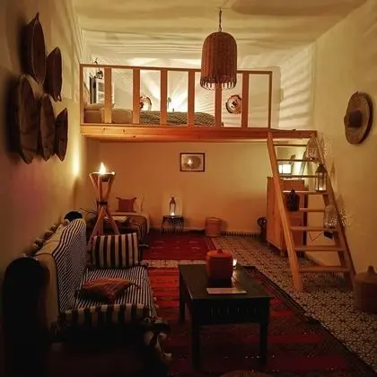 Traditional Stüdyo