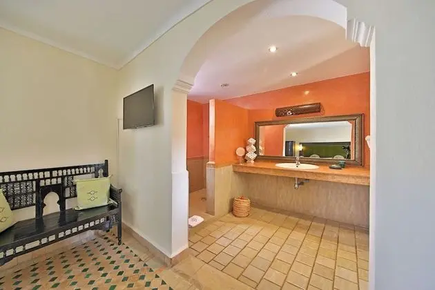 Deluxe Tek Büyük veya İki Ayrı Yataklı Oda