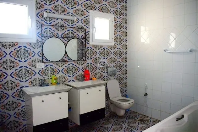 Traditional Tek Büyük veya İki Ayrı Yataklı Oda, Bahçe Manzaralı