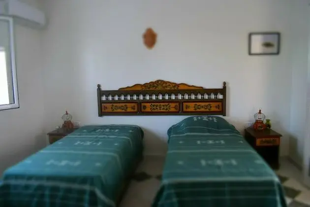 Traditional Tek Büyük veya İki Ayrı Yataklı Oda, Havuz Manzaralı