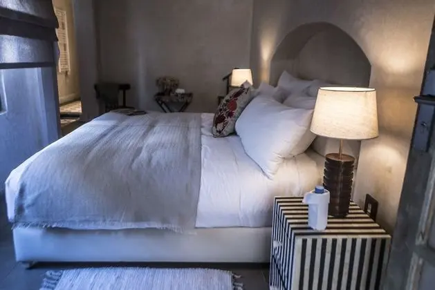 Comfort Oda, 1 En Büyük (King) Boy Yatak, Sigara İçilmez (NEZHA )