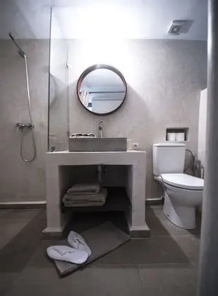 Comfort Oda, 1 En Büyük (King) Boy Yatak, Sigara İçilmez (NEZHA )