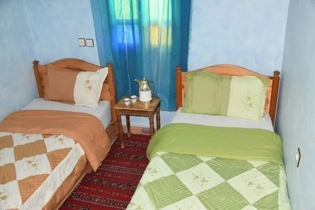 Tek Büyük Yataklı Oda, Ortak Banyo
