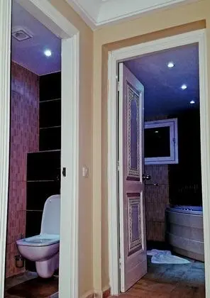 Deluxe Üç Kişilik Oda, Engellilere Uygun
