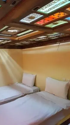 Ortak Ranzalı Oda, Şehir Manzaralı