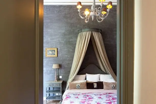 Comfort Tek Büyük Yataklı Oda, 1 Çift Kişilik Yatak, Bahçe Manzaralı