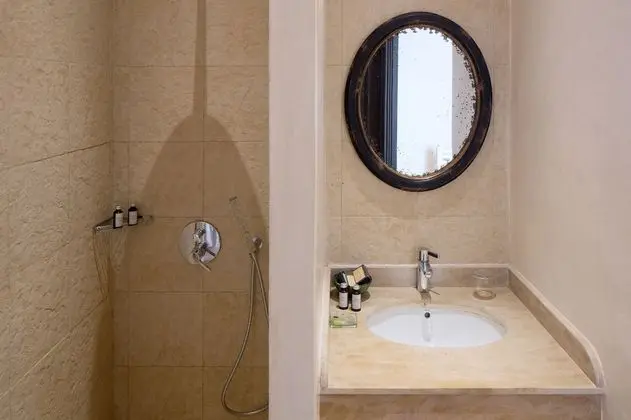 Comfort Tek Büyük Yataklı Oda, 1 Çift Kişilik Yatak, Bahçe Manzaralı