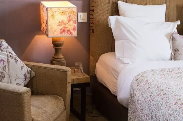 Comfort Tek Büyük Yataklı Oda, 1 Çift Kişilik Yatak, Bahçe Manzaralı