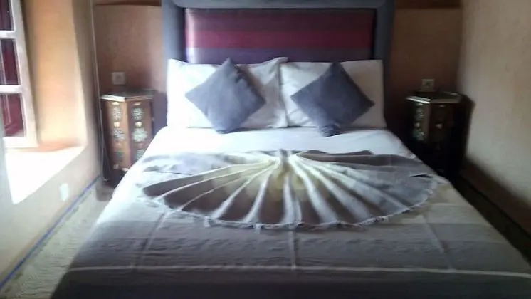 Luxury Süit, Şömine, Havuz Manzaralı