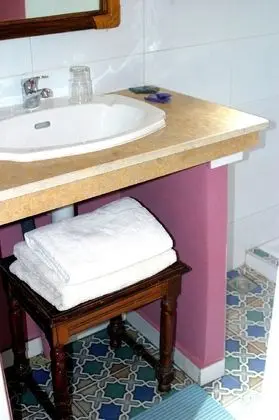 Standard Üç Kişilik Oda