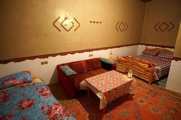 Üç Kişilik Oda