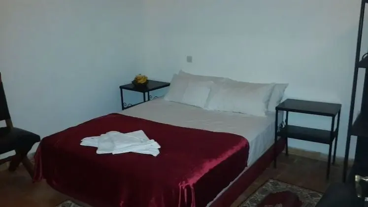 Tek Büyük Yataklı Oda