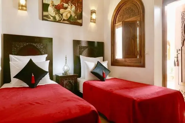 Basic İki Ayrı Yataklı Oda