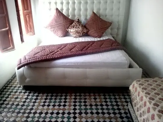 Tek Büyük Yataklı Oda (Menzeh)