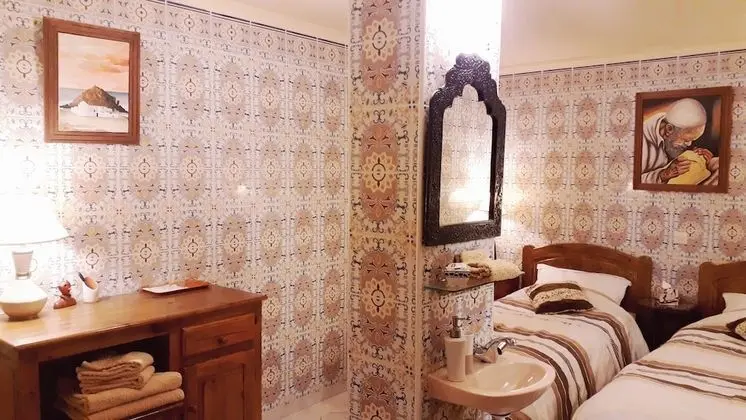 Comfort Tek Büyük veya İki Ayrı Yataklı Oda, 2 Tek Kişilik Yatak (Rose Rouge)