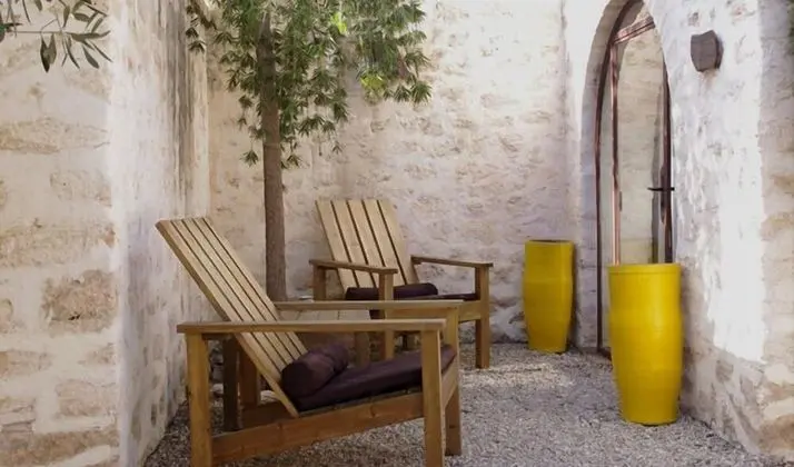 Deluxe Tek Büyük Yataklı Oda, 1 Yatak Odası, Veranda, Bahçe Manzaralı