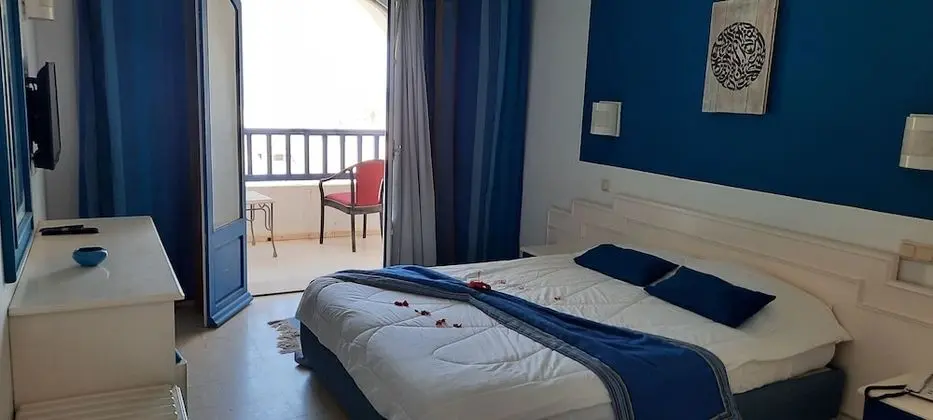 Tek Büyük Yataklı Oda, 1 Büyük (Queen) Boy Yatak, Deniz Manzaralı