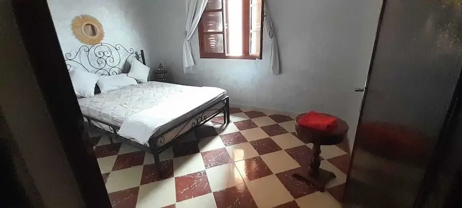 Basic Tek Büyük veya İki Ayrı Yataklı Oda