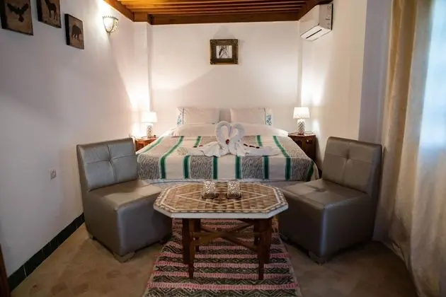 Deluxe Tek Büyük Yataklı Oda, 1 Büyük (Queen) Boy Yatak