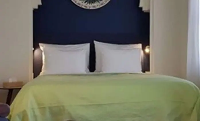 Tek Büyük Yataklı Oda