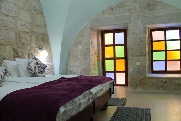 Luxury Üç Kişilik Oda (The Grainery Room / Ghorfet El-hobob)