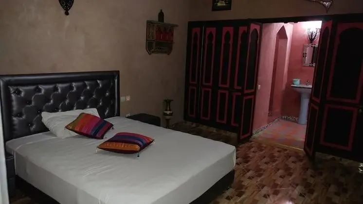 Basic Oda, Göl Manzaralı