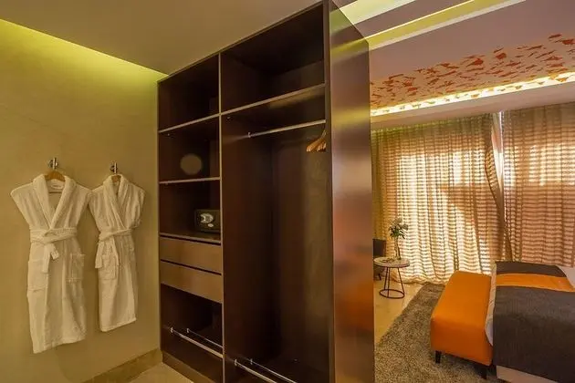 Deluxe Oda, Bahçe Manzaralı, Havuz Kenarı