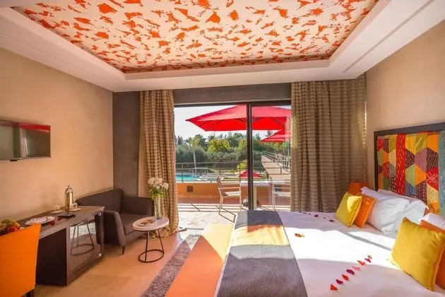 Deluxe Oda, Bahçe Manzaralı, Havuz Kenarı
