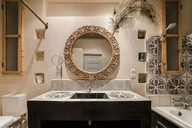 Superior Tek Büyük Yataklı Oda, Özel Banyo, Dağ Manzaralı (Loggia)