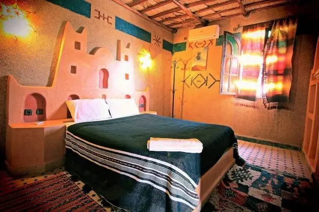 Tek Büyük Yataklı Oda