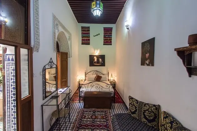 Dört Kişilik Oda (Zahwa)