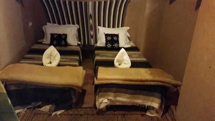 Tek Büyük veya İki Ayrı Yataklı Oda