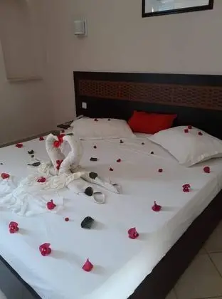 Basic Tek Büyük Yataklı Oda