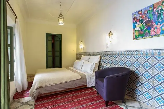 Traditional Tek Büyük veya İki Ayrı Yataklı Oda