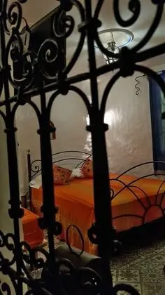 Üç Kişilik Oda (Chahrayar)