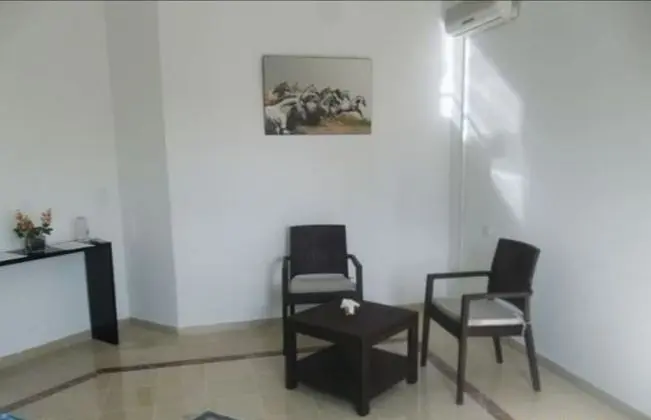 Senior Tek Büyük Yataklı Oda, Sigara İçilmez, Havuz Manzaralı