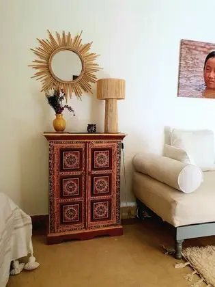 Standard Stüdyo Süit (Oranger Suite)