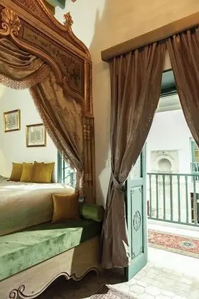 Comfort Tek Büyük Yataklı Oda, 1 Büyük (Queen) Boy Yatak (Sophie)