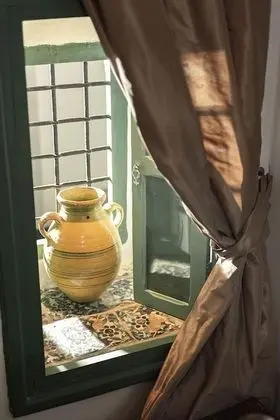 Comfort Tek Büyük Yataklı Oda, 1 Büyük (Queen) Boy Yatak (Sophie)