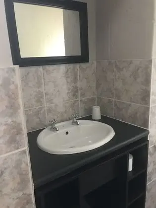 Standard Tek Büyük Yataklı Oda, 1 Yatak Odası, Sigara İçilmez, Bahçe Manzaralı (Dara @ Medi Lodge)