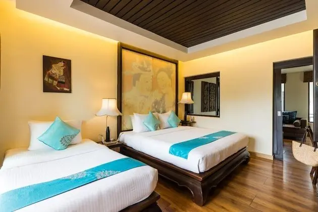 Deluxe Suite, 1 Bedroom - Free one way airport transfer