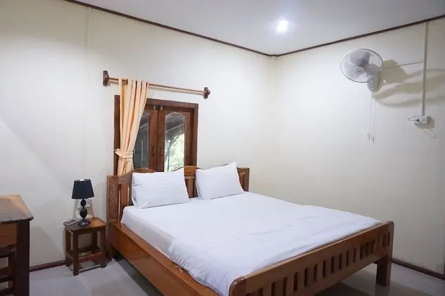 Standard Bungalow (Double Bed)